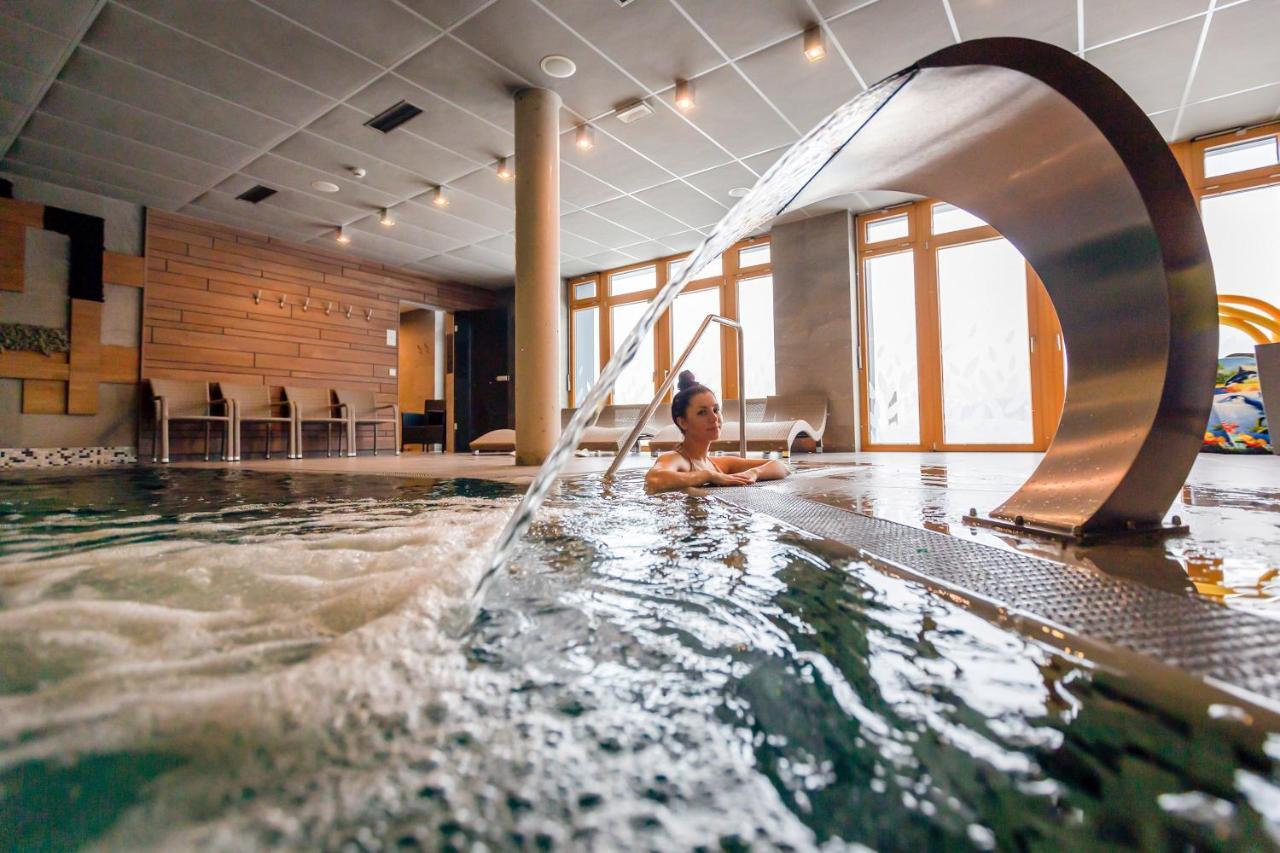 Amenity Hotel & Resort Spindleruv Mlyn Bagian luar foto