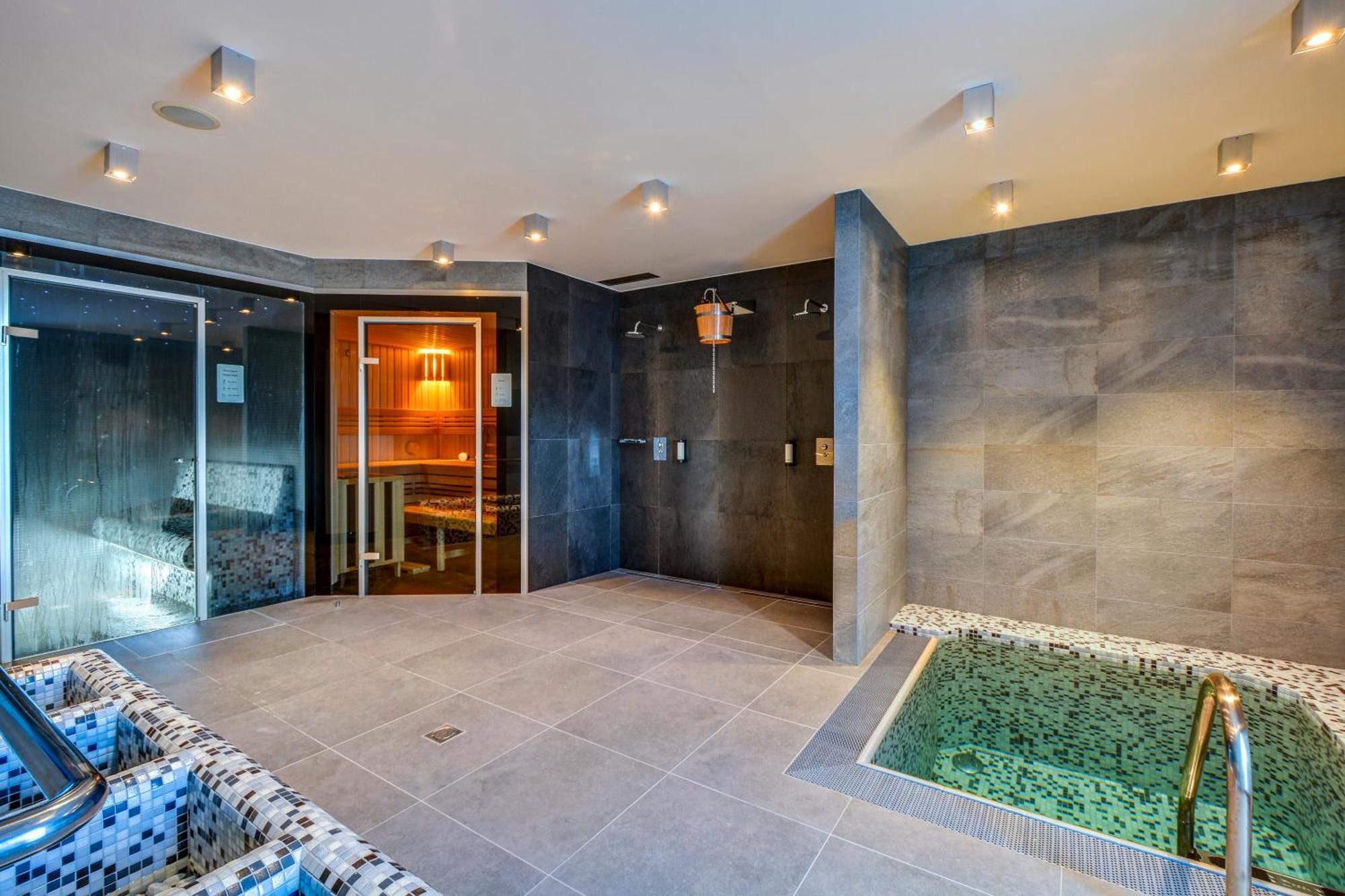 Amenity Hotel & Resort Spindleruv Mlyn Bagian luar foto